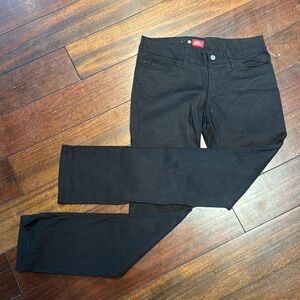 NWOT Dickies Women’s straight leg pant, size 11